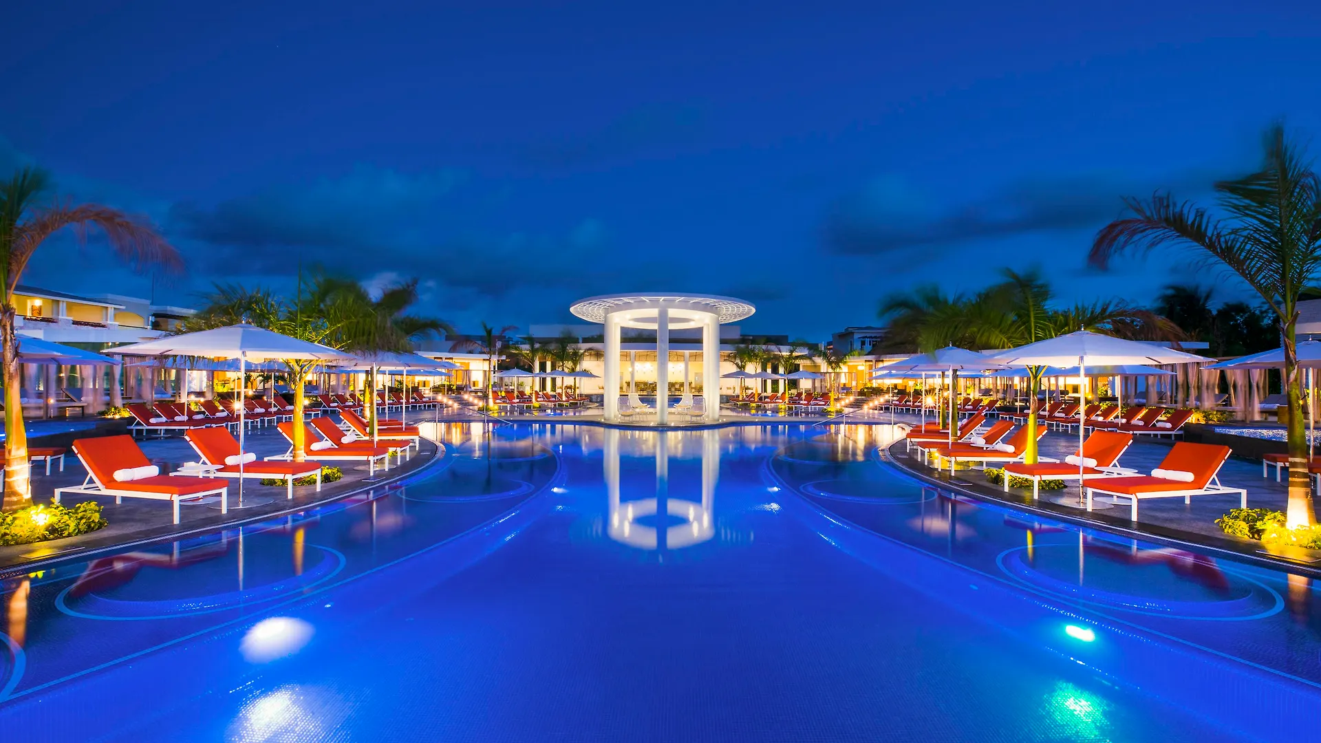 Resort Moon Palace The Grand Cancun All Inclusive Alfredo V. Bonfil
